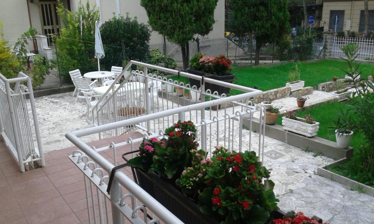Domus Cesena Ξενοδοχείο Εξωτερικό φωτογραφία