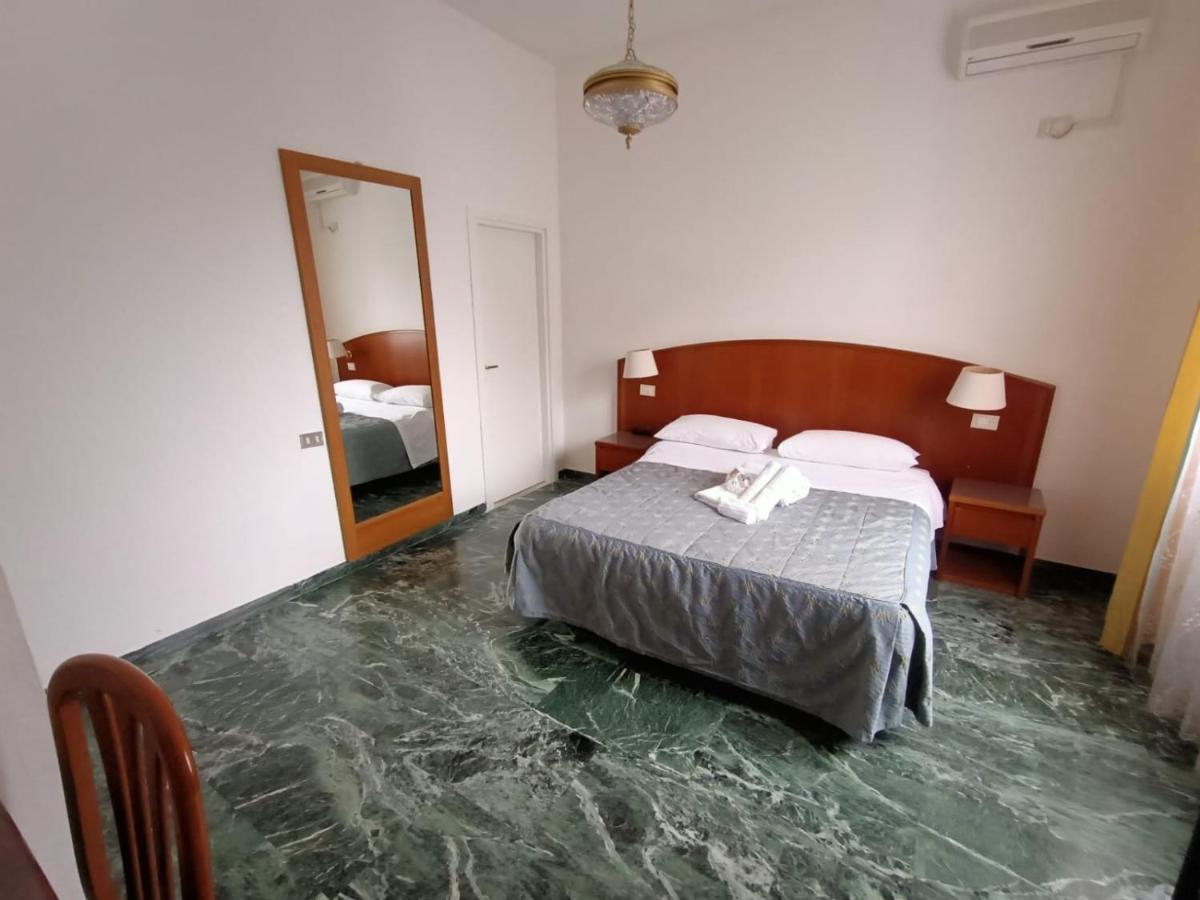 Domus Cesena Ξενοδοχείο Εξωτερικό φωτογραφία