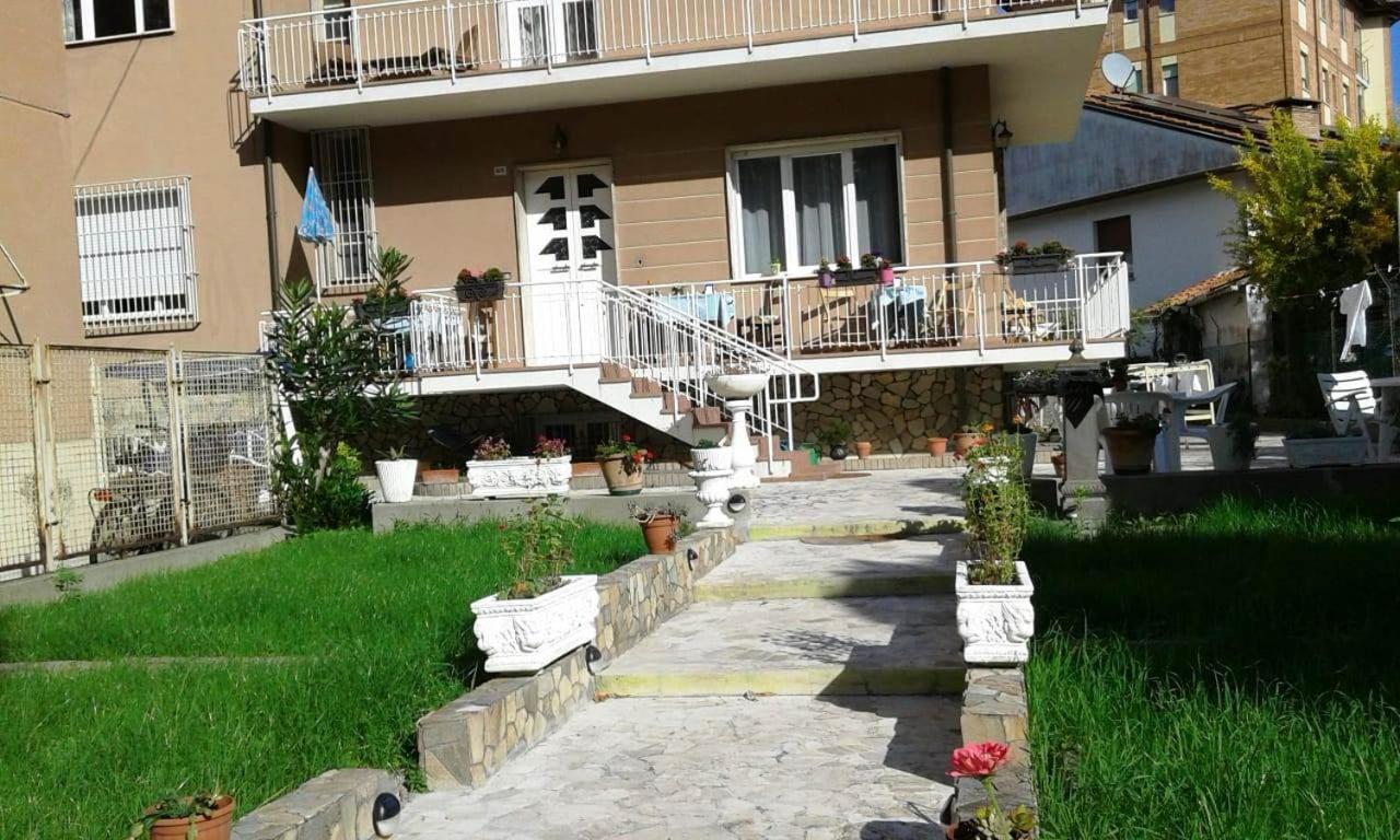 Domus Cesena Ξενοδοχείο Εξωτερικό φωτογραφία
