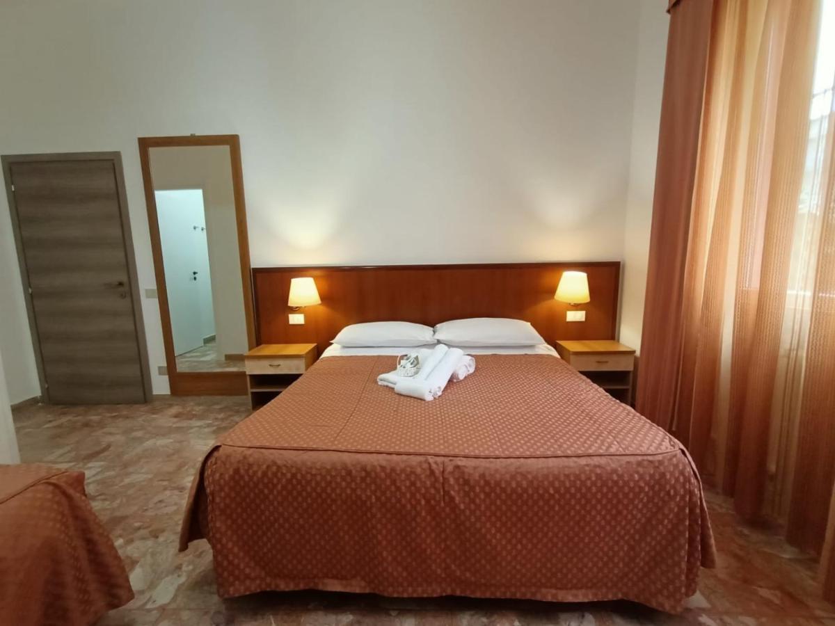 Domus Cesena Ξενοδοχείο Εξωτερικό φωτογραφία