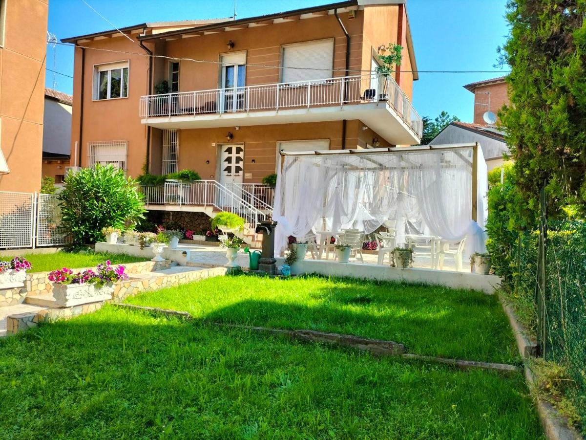 Domus Cesena Ξενοδοχείο Εξωτερικό φωτογραφία